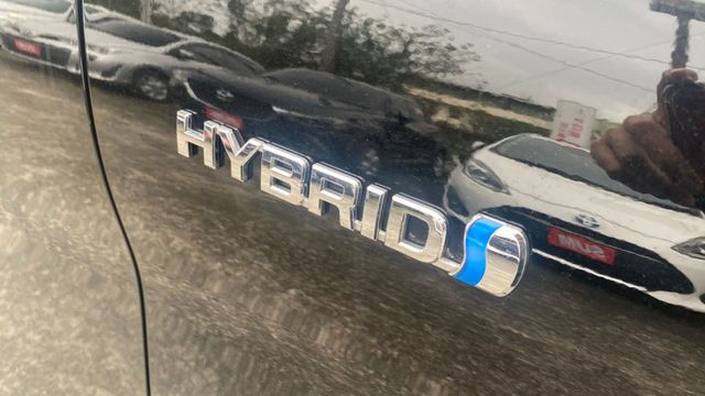 【科技業董事長坐駕】 4WD油電複合動力，電洽0900-785-788阿政  第6張相片