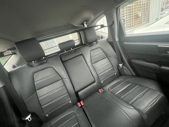 【原版件認證車】小改款5.5代，找阿政再送Apple CarPlay!來電0900-785-788阿政  第5張相片