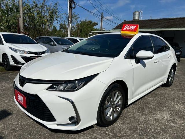 原廠保固8年16萬公里!極致省油通勤好車一台電洽小何預約看車~  第1張相片