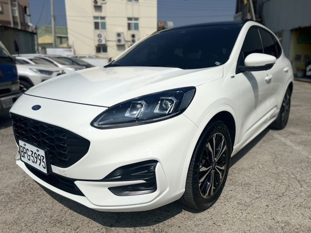 新車122萬現在只要69萬!原廠保養原版件!錯過不再速洽0966427962何預約看車  第1張相片