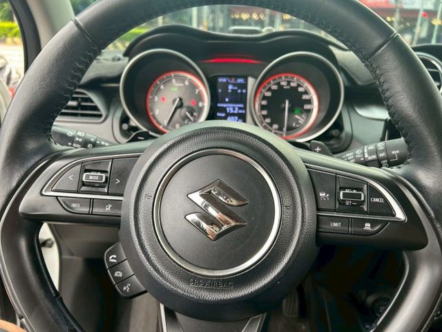 原廠保固到2026~全原廠保養~可以全額貸款0元交車速洽小何0966427962  第6張相片
