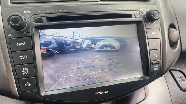 【超值大型休旅車登場】 新車百萬/2折出售 /代步首選/25年老字號/來電 0900-785-788 阿政  第5張相片