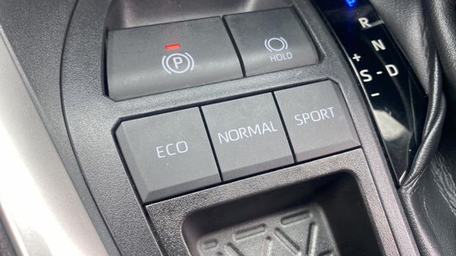【大電池原廠保固中!】環景/混動/盲點/通風椅，日本進口頂級好車!來電0900-785-788阿政  第12張相片