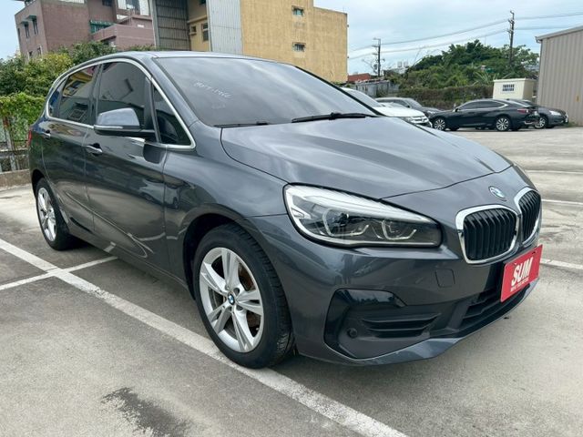 【實價刊登49.8萬!】同級距配備最好! 218i Active Tourer漂亮車!電洽0900-785-788  第3張相片