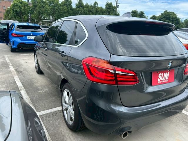 【實價刊登49.8萬!】同級距配備最好! 218i Active Tourer漂亮車!電洽0900-785-788  第4張相片