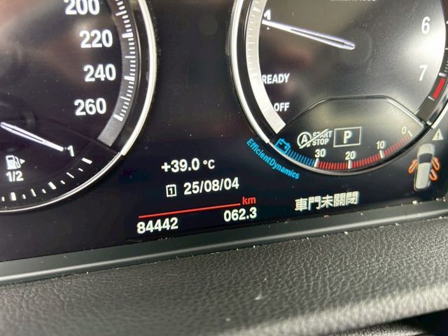 【實價刊登49.8萬!】同級距配備最好! 218i Active Tourer漂亮車!電洽0900-785-788  第9張相片