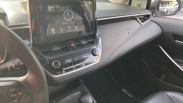 【太熱銷再入庫一台!】原版件給講究的你!原廠保固至2026.07洽0900-785-788阿政  第6張相片