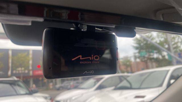 【安心特仕版!】HUD/定速/恆溫空調 操控空間一次擁有!來電0900-785-788阿政  第4張相片