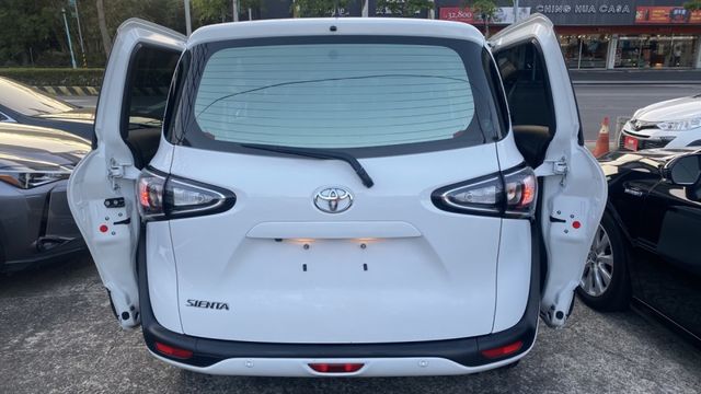 【新入庫！新價格！】雙滑門超大空間車！喜歡快來電0900-785-788阿政  第4張相片