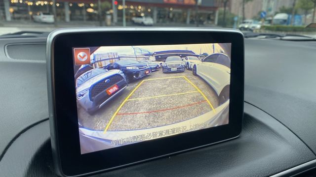 【操控+動力 魂動馬三】有導航有倒顯!行車紀錄器裝好送給你!來電0900-785-788阿政  第4張相片