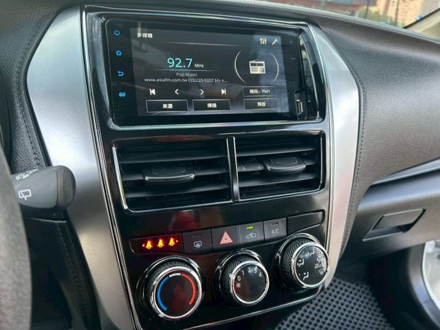 實跑僅 29,000 公里、全車認證完成!41萬最低里程速洽小何0966427962  第7張相片