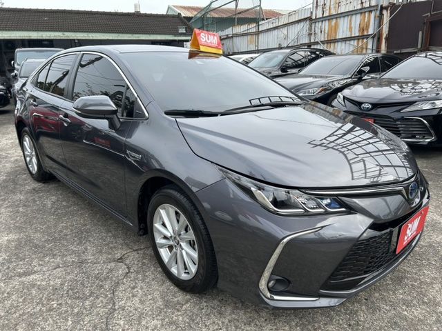 超低里程 尊爵CARPLAY高階款! 270度環景系統不加價~速洽小何0966427962  第3張相片