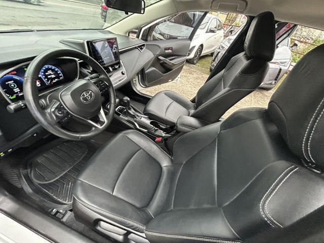 新車保固中!買對中古車何必買新車~電洽預約看車0966427962何sir  第11張相片