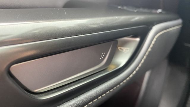 【全新入庫｜原版件認證車｜豪華質感休旅】 質感鈦棕入手好時機，來電0900-785-788阿政  第10張相片