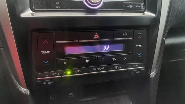 【認證車｜油電省油房車｜舒適大空間】全新入庫整理中!歡迎預約賞車!0900-785-788阿政  第4張相片