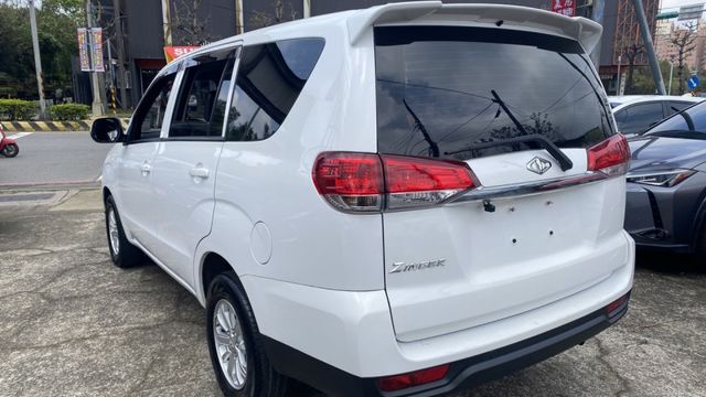 【大空間 × 強勁動力 × 真正實用派休旅】認證車等你開回家!預約賞車來電0900-785-788阿政  第5張相片