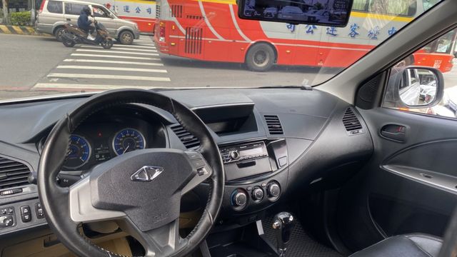 【大空間 × 強勁動力 × 真正實用派休旅】認證車等你開回家!預約賞車來電0900-785-788阿政  第12張相片