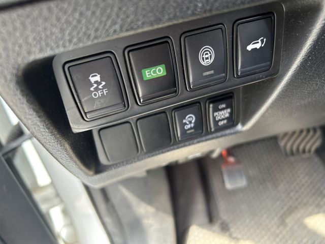 2022日產大休旅，只要 54.8 萬!全網最便宜~速洽小何  第4張相片