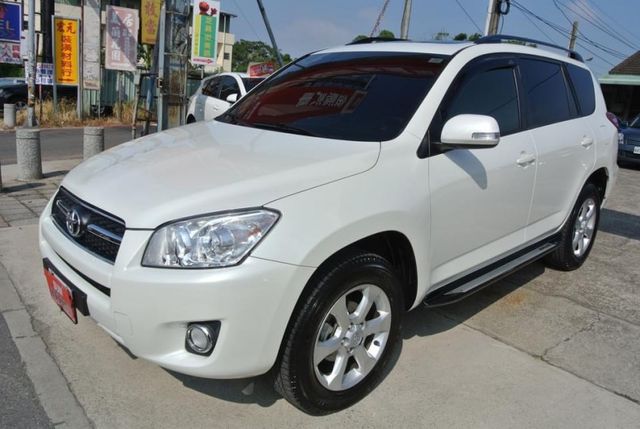 【全新入庫!最好開的RAV4!】不怕你開就怕你不開!最耐操選這台!來電0900-785-788阿政  第1張相片