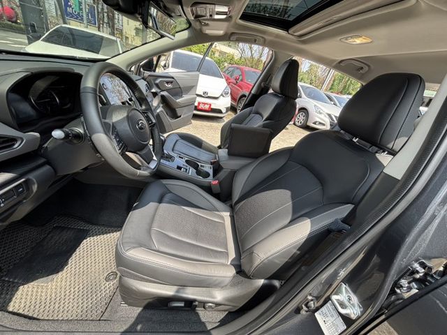 AWD全地形超神小休旅!原廠新車保固中~僅此一台速洽小何0966427962  第14張相片