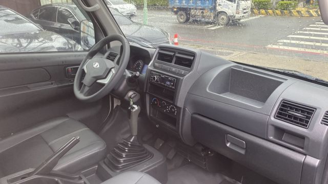 【能載能跑能賺錢！】2023 VERYCA 貨車 手排｜33.8萬 來電0900-785-788阿政  第6張相片