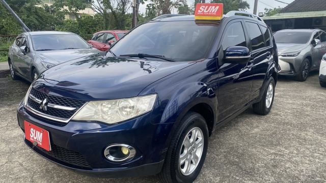 【認證車x低里程x超實用休旅】超大空間輕鬆開回家!20萬內開回家!來電0900-785-788阿政  第1張相片