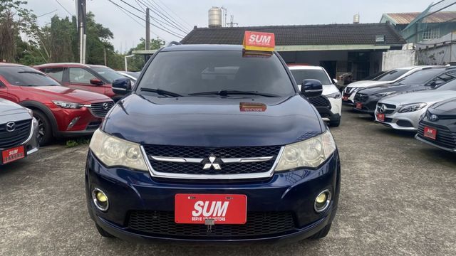 【認證車x低里程x超實用休旅】超大空間輕鬆開回家!20萬內開回家!來電0900-785-788阿政  第2張相片