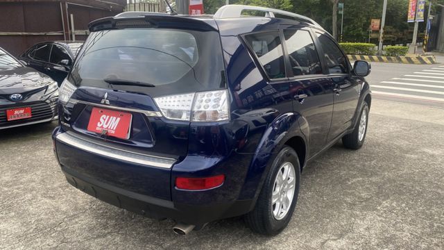 【認證車x低里程x超實用休旅】超大空間輕鬆開回家!20萬內開回家!來電0900-785-788阿政  第4張相片