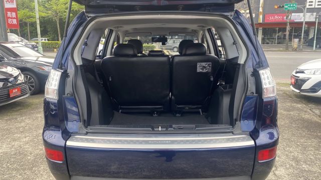 【認證車x低里程x超實用休旅】超大空間輕鬆開回家!20萬內開回家!來電0900-785-788阿政  第15張相片