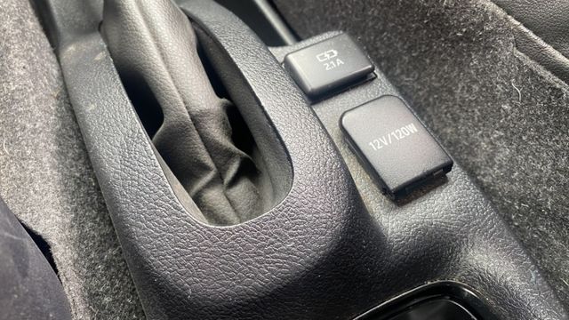 【家庭首選七人座】頂級雙電動滑門!負擔輕用途多!顧家好選擇來電0900-785-788阿政  第12張相片