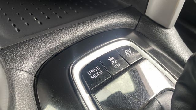 【尊絕版只有這一台!】熱銷車款!喜歡別錯過!認證車!來電阿政0900-785-788!  第17張相片