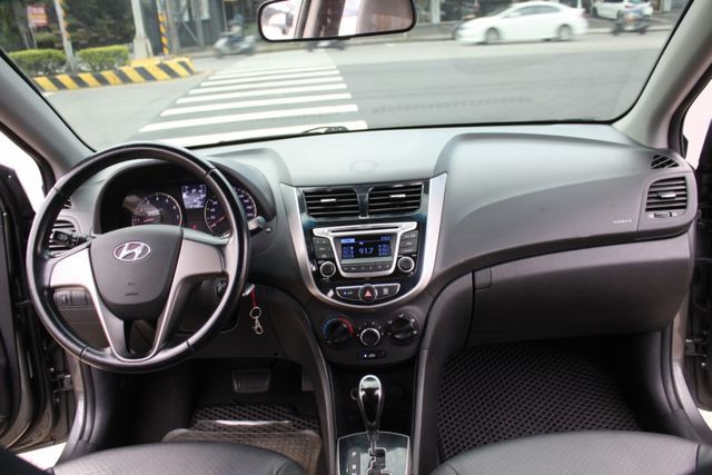 【便宜代步車】~全台保固一年~只賣178000.-~洽0900-785-788阿政  第13張相片