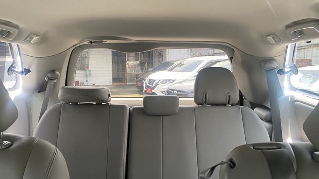 【豪華七人座!】百萬內開回家!原版件輕鬆開回家!來電預約0900-785-788阿政  第18張相片