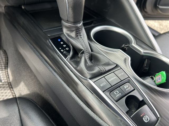 日本原裝進口 × 油電大型房車!原廠保固到2030年!最省油就這台~  第14張相片