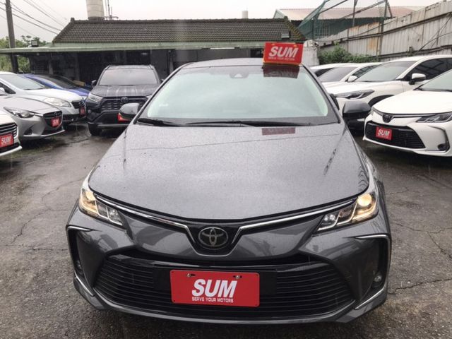 【低里程X配備升級X認證車】安心入手 車機＋無線 CarPlay實用度滿分!來電0900-785-788阿政  第3張相片