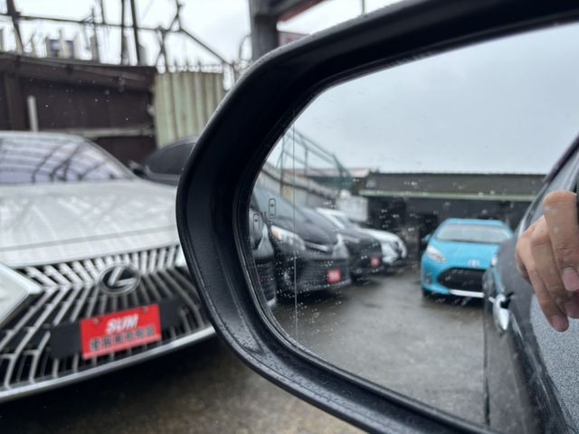 CAMRY  第16張相片