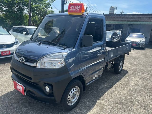 低里程貨車!最低月繳6000元~認證車在享1年保固!店洽小何0966427962  第1張相片