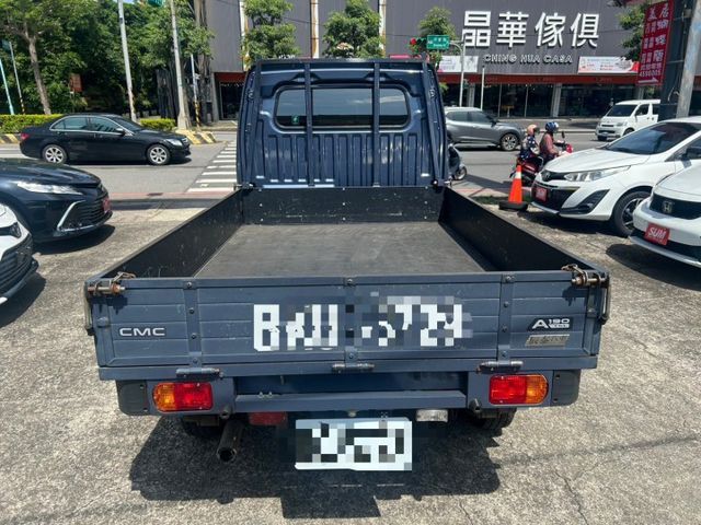 低里程貨車!最低月繳6000元~認證車在享1年保固!店洽小何0966427962  第4張相片