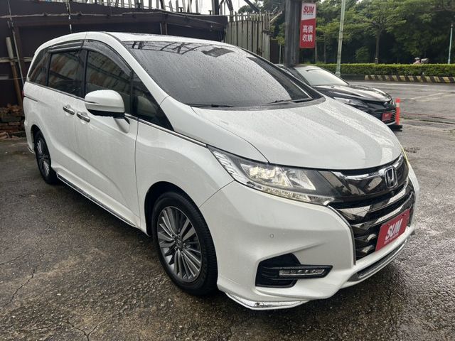 百萬內最省稅金大7人座MPV!絕版神車高規配備速洽小何0966427962  第3張相片