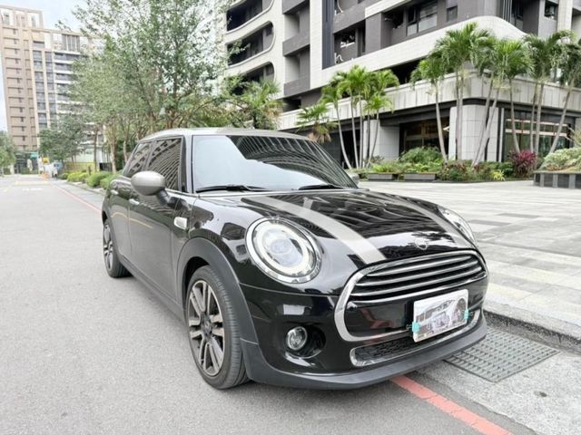 MINI  Hatch 2020 Mini Hatch 5D Cooper 1.5T F55  Jubilee line Editi  第1張相片