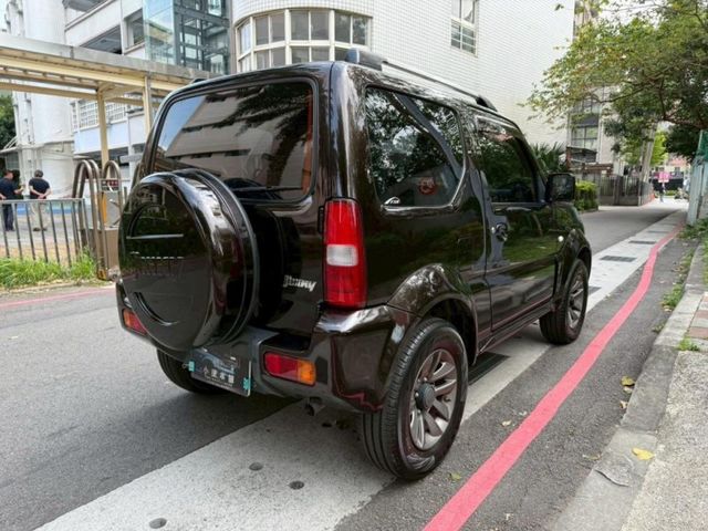 Suzuki  Jimny  第3張相片