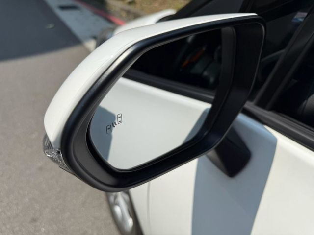 Toyota  SIENTA  第7張相片