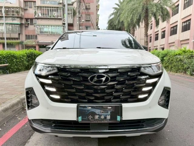 Hyundai  Custin  第3張相片