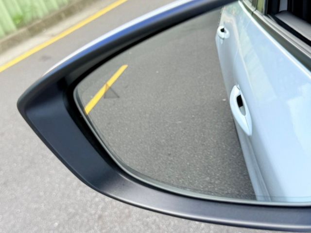 Mazda  Mazda3  第9張相片