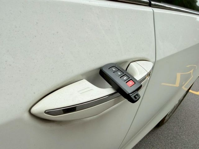 Toyota  Altis  第2張相片