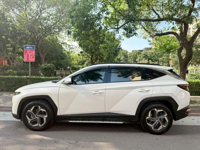 Hyundai  Tucson  第10張相片