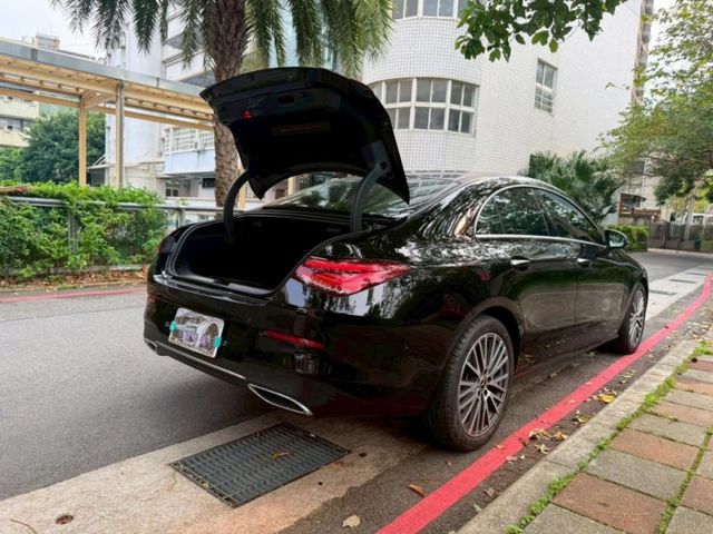 Mercedes-Benz/賓士   CLA-CLASS  第9張相片