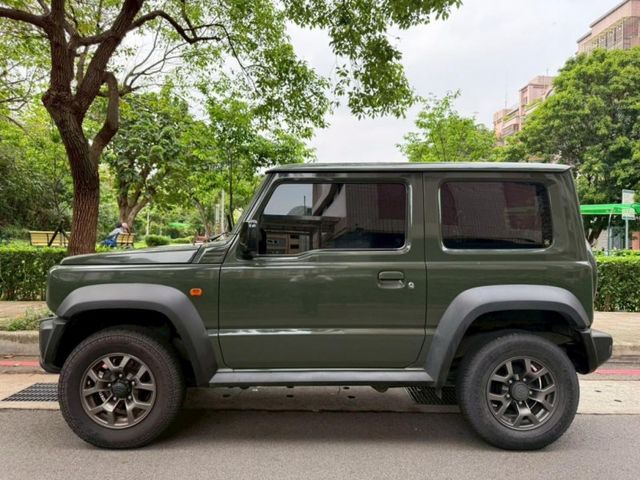 Suzuki  Jimny  第9張相片