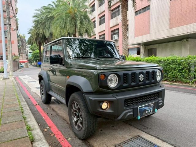 Suzuki  Jimny  第11張相片