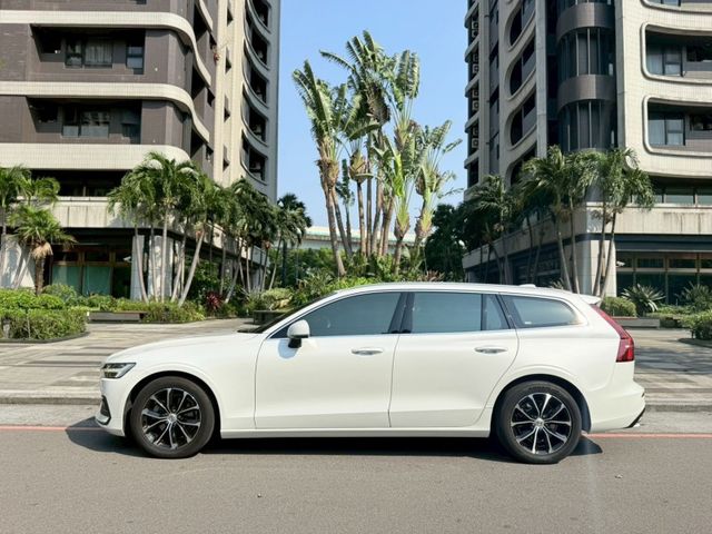 Volvo  V60  第4張相片
